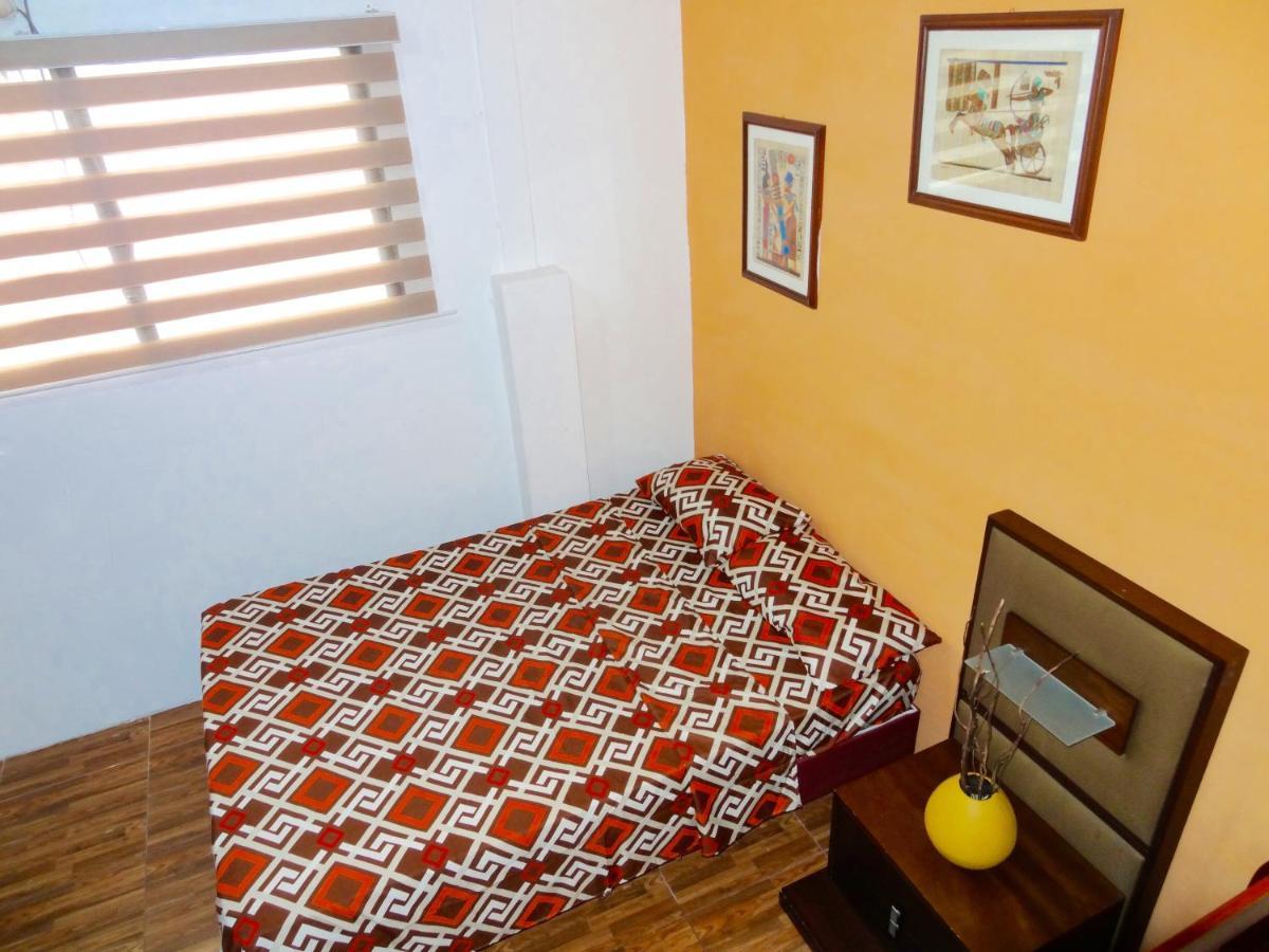 Hostal Villa 97 Guayaquil Exterior photo